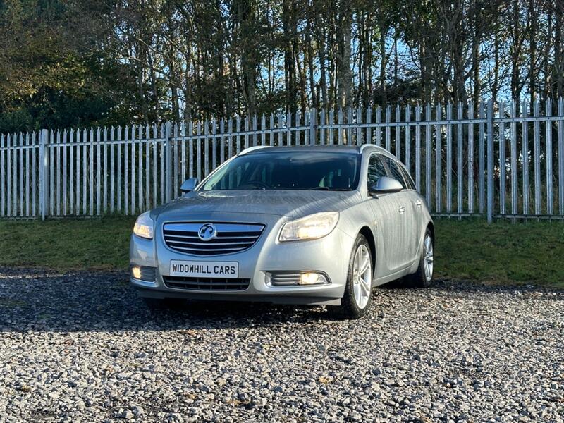 VAUXHALL INSIGNIA