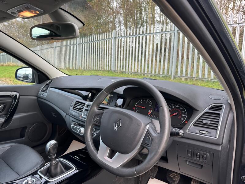 RENAULT LAGUNA