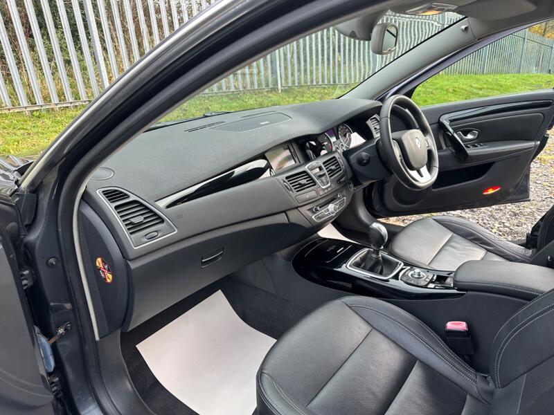 RENAULT LAGUNA