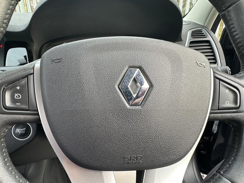 RENAULT LAGUNA