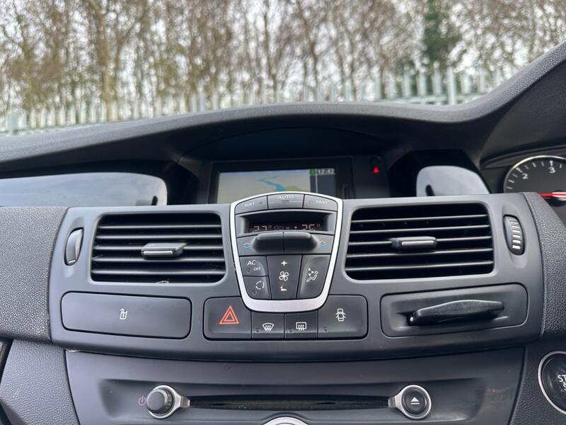 RENAULT LAGUNA