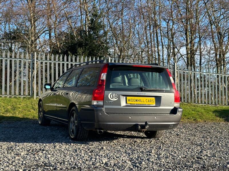VOLVO V70