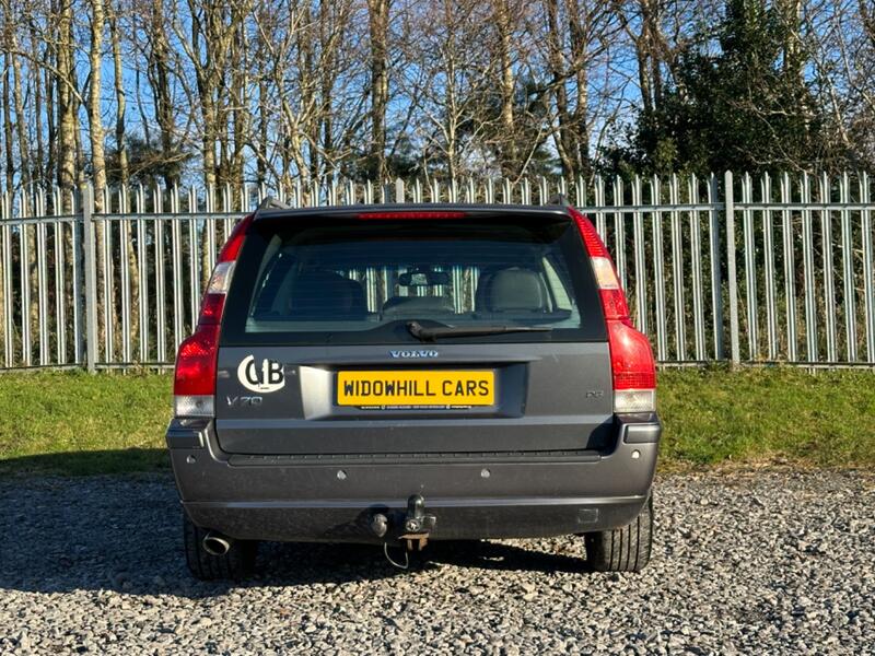 VOLVO V70