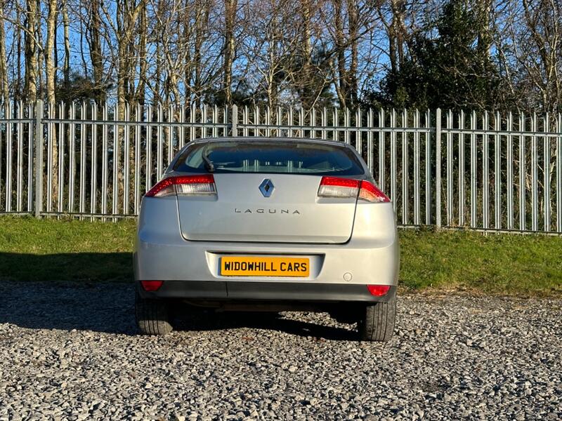 RENAULT LAGUNA