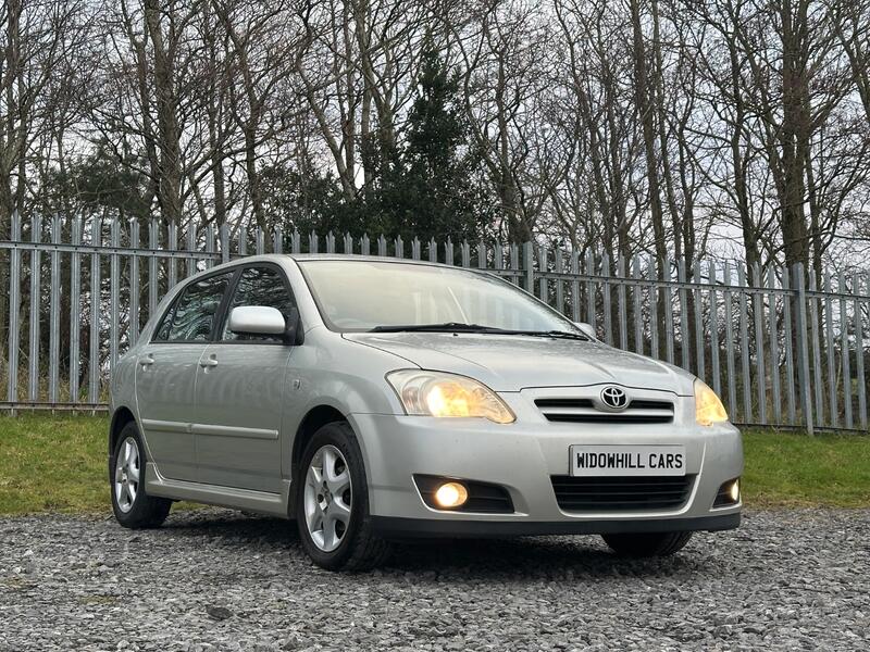 TOYOTA COROLLA