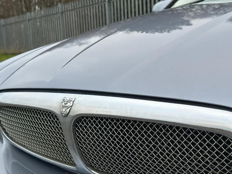 JAGUAR X-TYPE