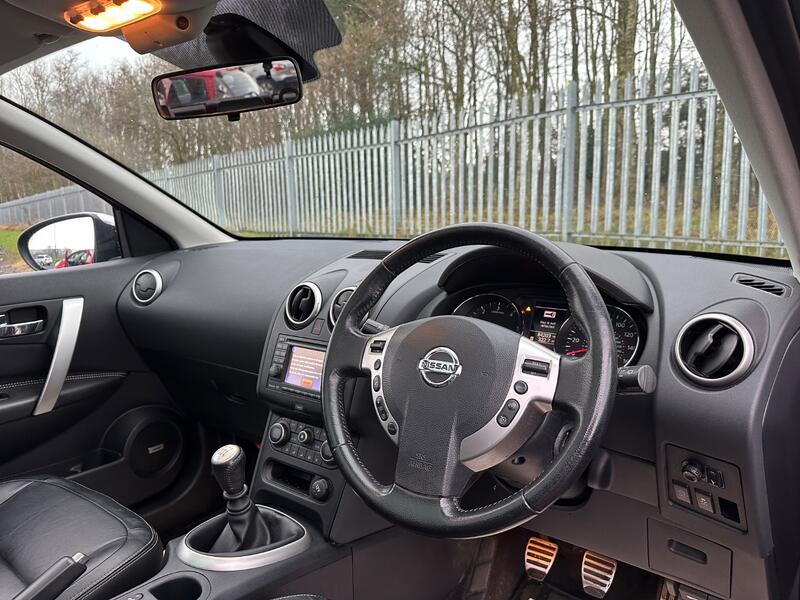 NISSAN QASHQAI+2