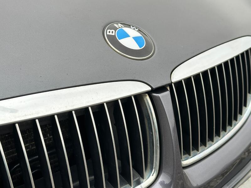 BMW 3 SERIES