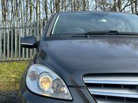 MERCEDES-BENZ B CLASS