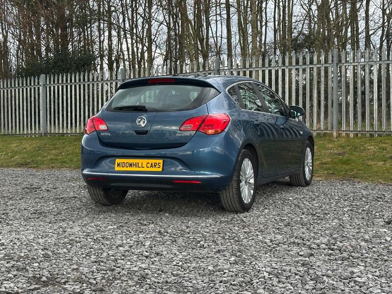 VAUXHALL ASTRA