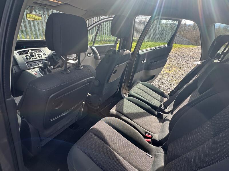 RENAULT SCENIC