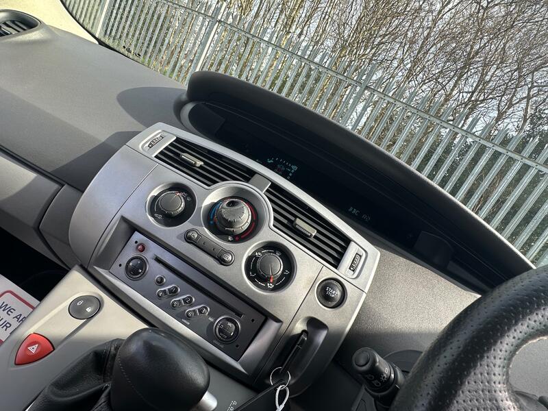RENAULT SCENIC