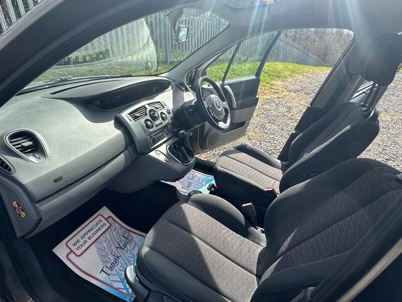 RENAULT SCENIC