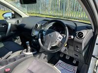NISSAN QASHQAI+2