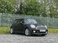 MINI HATCH