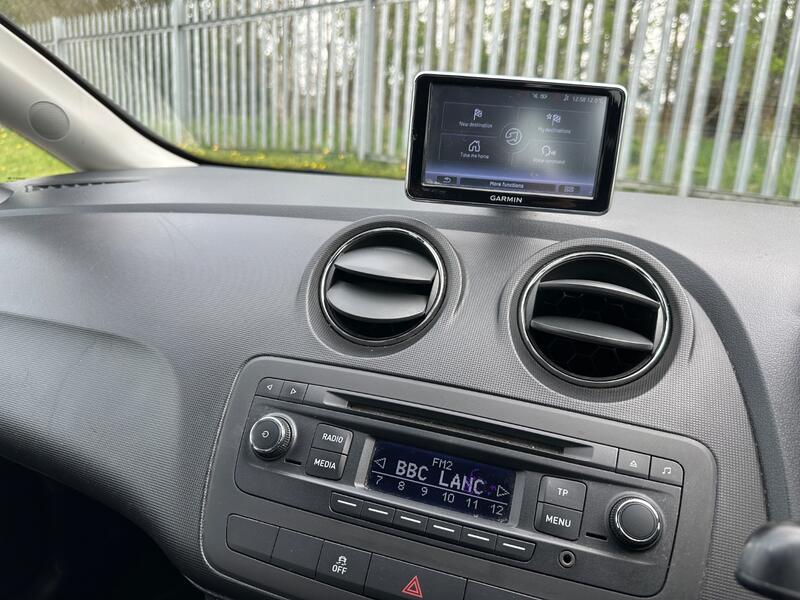 SEAT IBIZA