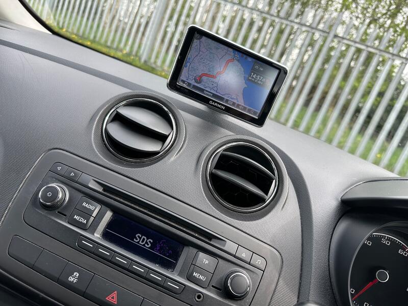 SEAT IBIZA