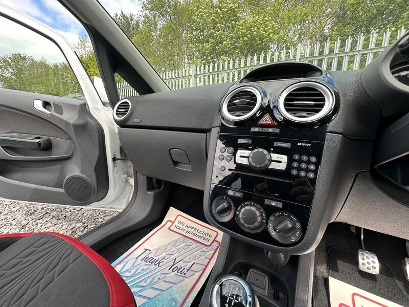 VAUXHALL CORSA