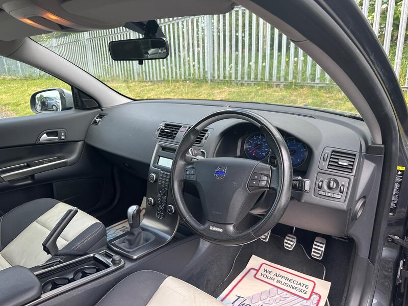 VOLVO C30